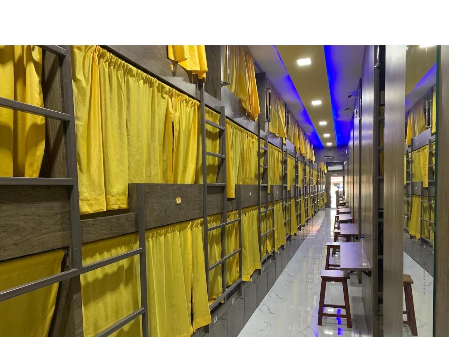 Neenava Dormitory Asalpha Mumbai Exterior photo